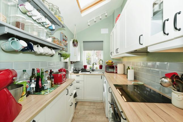 Terraced house for sale in South View Road, Sheffield, South Yorkshire