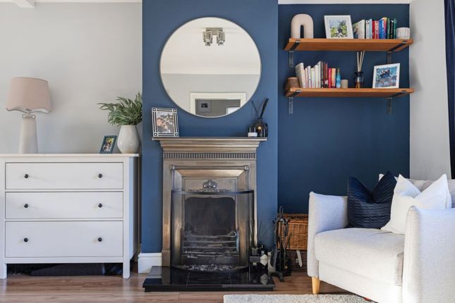 16, Bourne Road, Virginia Water photo 4