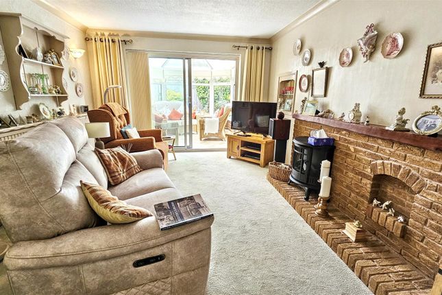 26, Anthony Drive, Leicester photo 2