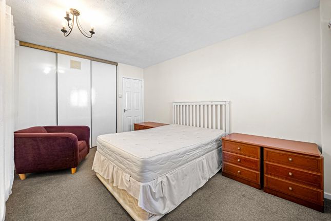 15, Kings Meadow View, West Yorkshire photo 4