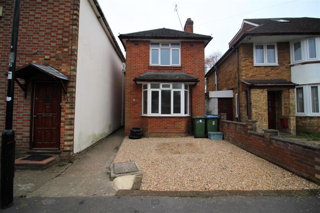 Detached house to rent in Andover Road, Shirley, Southampton