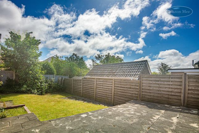 172, Crimicar Lane, Sheffield photo 2