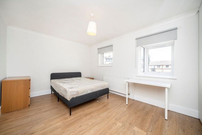 57, Barnfield Place, London photo 5