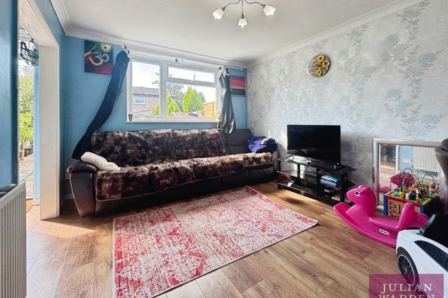 5, Burton Walk, Stockport photo 2