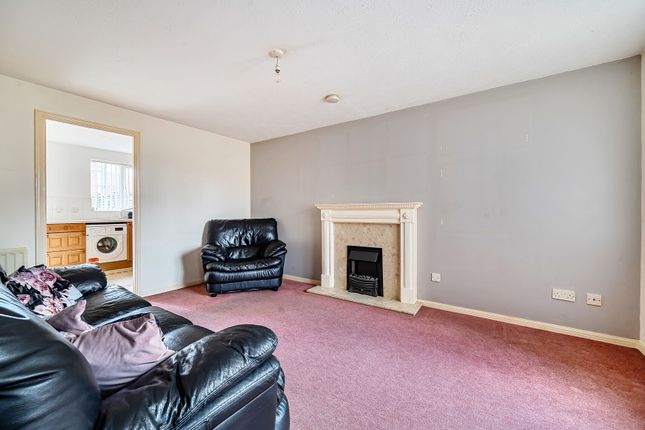 50, Graylag Crescent, Tewkesbury photo 2