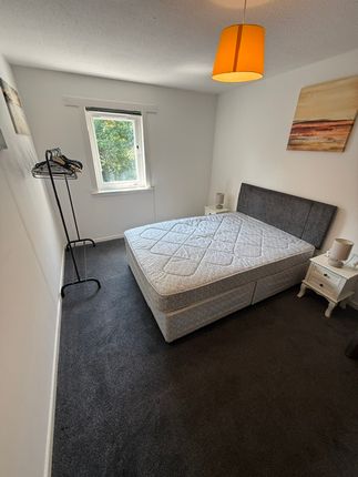 27, Speckled Wood Court, Dundee photo 5