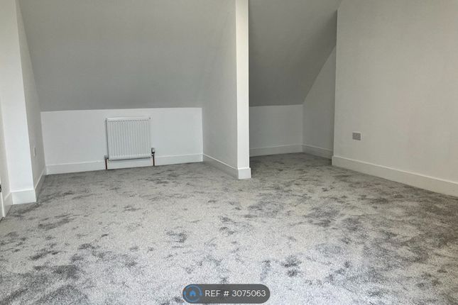 A Upper Elmers End Road, Beckenham photo 3