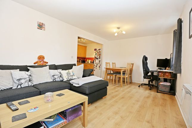 Flat for sale in Fleming Walk, Church Village, Pontypridd