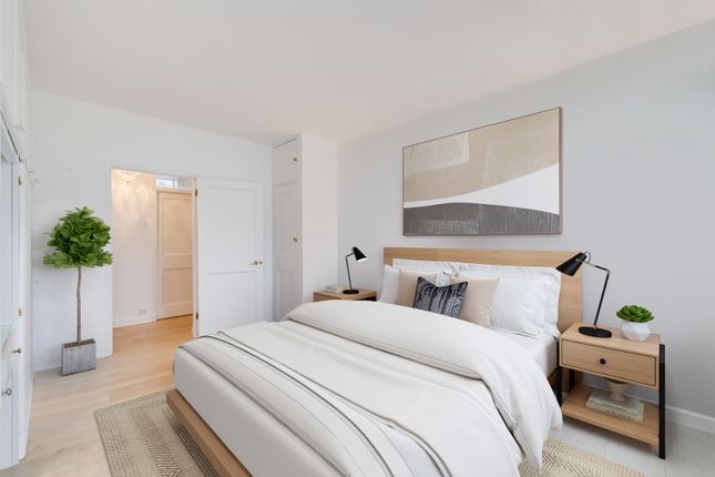 Flat for sale in North End House, Fitzjames Avenue