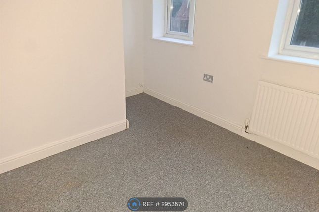 Lodge Court, Donnington Wood, Telford photo 4