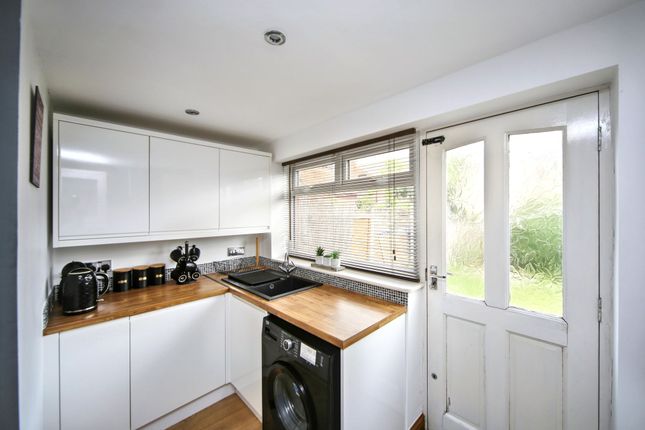 6 Ratcliffe Street, Wigan photo 4