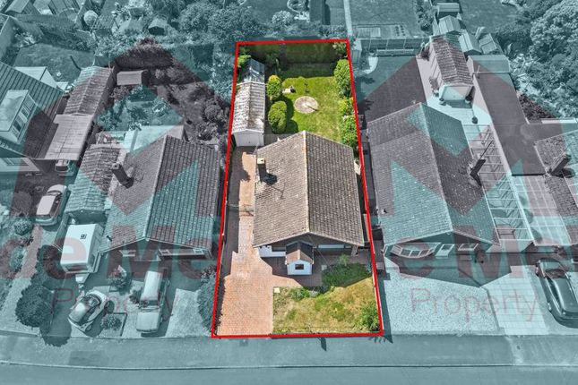 25, Rosefield Crescent, Tewkesbury photo 2