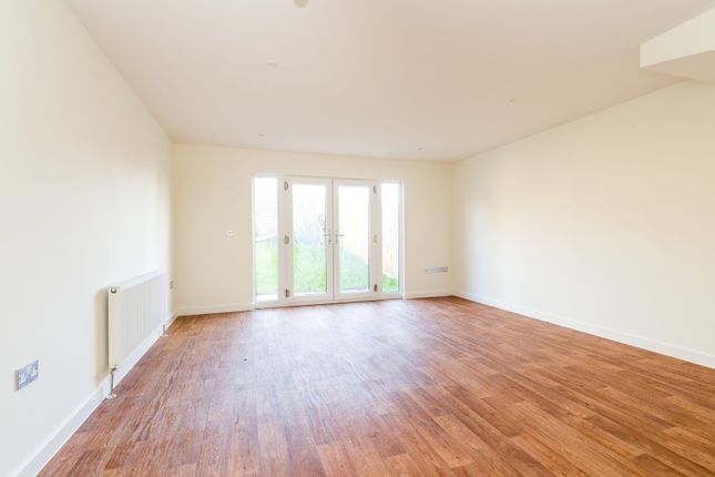 8, Northcote Drive, Monks Eleigh photo 2