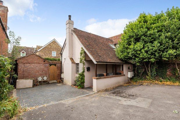 Property to rent in Stanford Road, Lymington