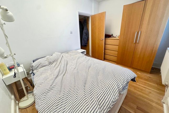 193 St. Pancras Way, London photo 4