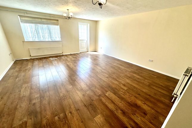 Thumbnail Semi-detached house to rent in Burket Close, Southall