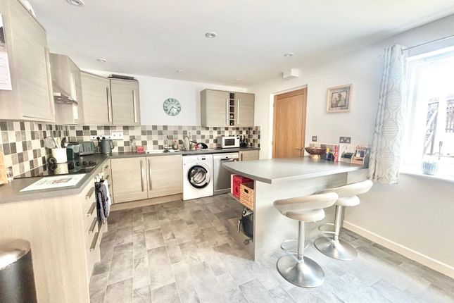 2, Hillside Terrace, Crediton photo 2