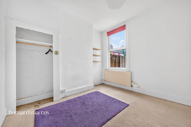 Byton Road, London photo 2