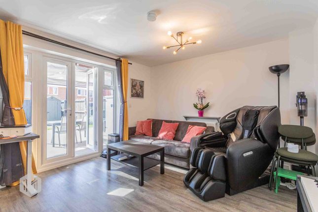 97a Rothwell Gardens, Warrington photo 4