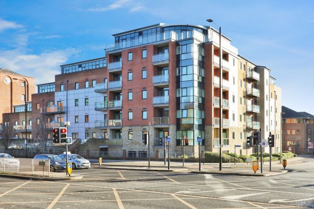 2-bed flat on Flat 13, The Brew House, 211, Ecclesall Road, South Yorkshire, £90,000