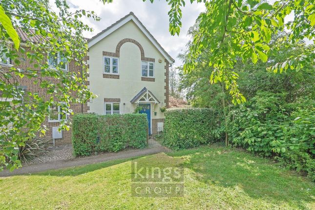 Thumbnail Property for sale in The Copse, Hertford