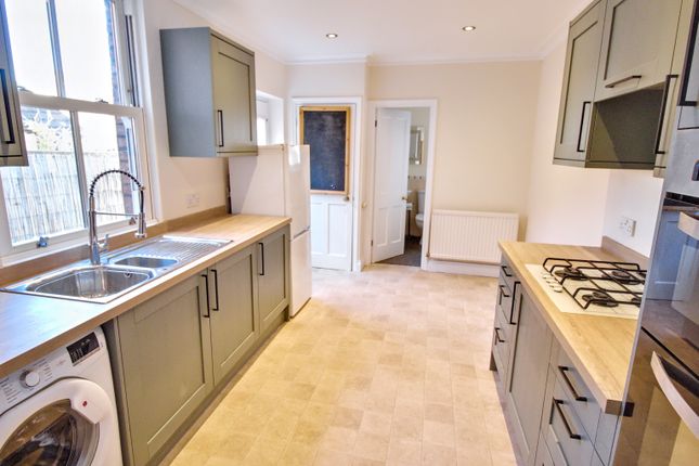 17, Chalk Hill Road, Norwich photo 2