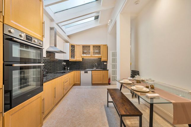 4, Elvaston Mews, London photo 3