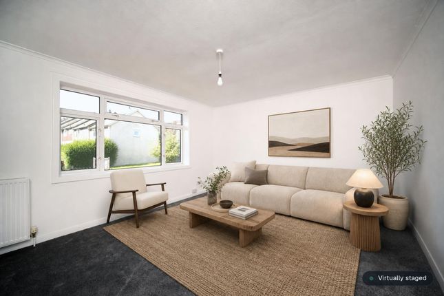 7/4, Lady Nairne Crescent, Willowbrae, Edinburgh photo 2