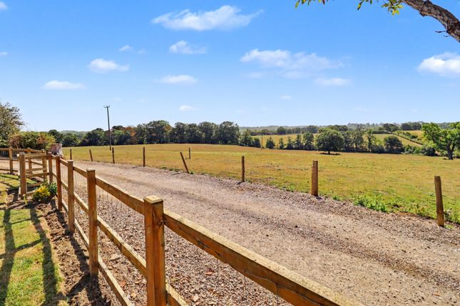 Quorn Lodge, Callans Lane, Calke, Ashby-de-La-Zouch photo 2