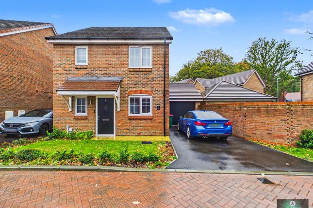 3 Bedroom Detached in RH10 3WE