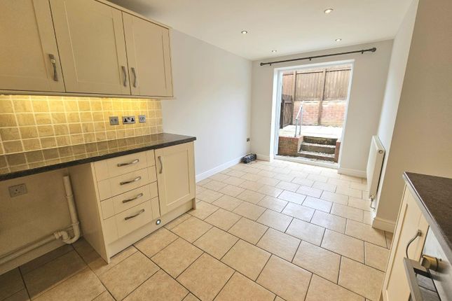 38, Rosebery Road, Dursley photo 4