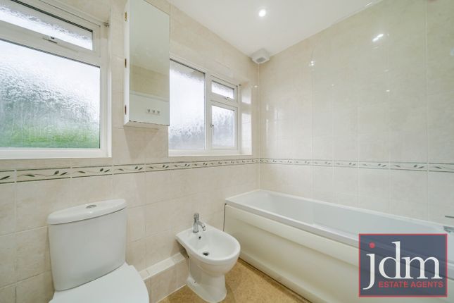 44, Towncourt Lane, Petts Wood photo 4