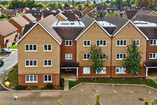Flat 23, Aurora House, 14, Ceres Crescent, Epsom photo 2