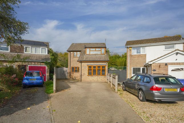 198 Barry Avenue, Bicester photo 2