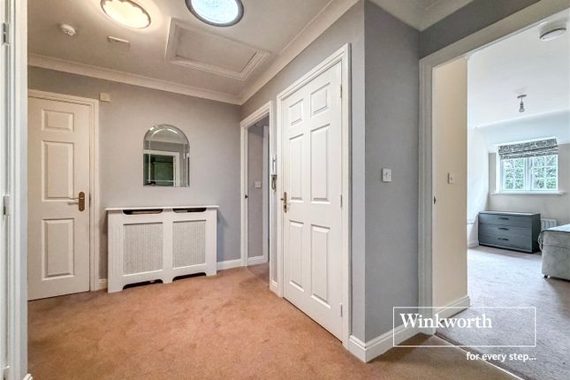 Flat 21, The Atrium,, Whincroft Close, Dorset photo 3