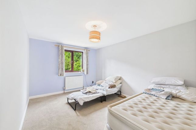 8, Hermitage Way, Whitby photo 4