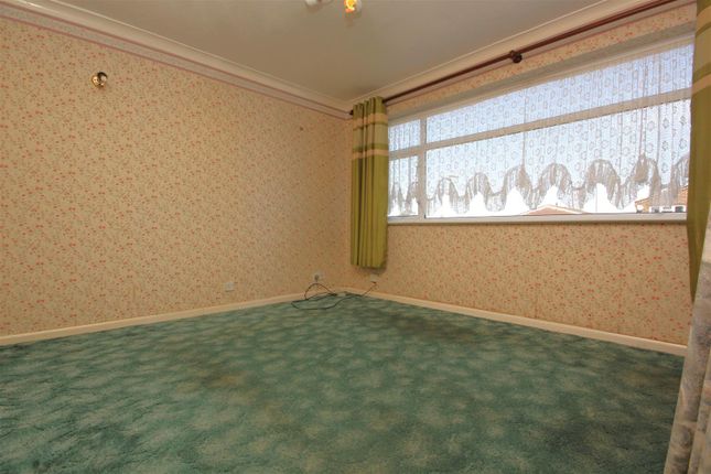 20, Arkwright Road, Wellingborough photo 4
