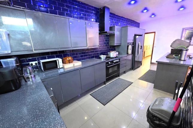 95, Ventnor Street, Bradford photo 3
