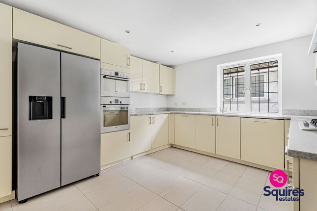 Flat 6, Cadogan Court, London photo 3