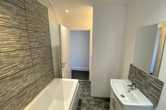 42, Queensdale Road, Liverpool photo 4