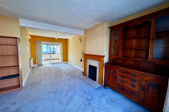 16 Cavour Road, Faversham photo 4