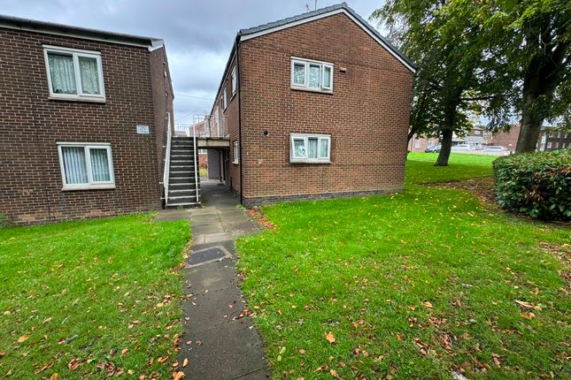 5 Ernest Clark Close, Willenhall photo 2