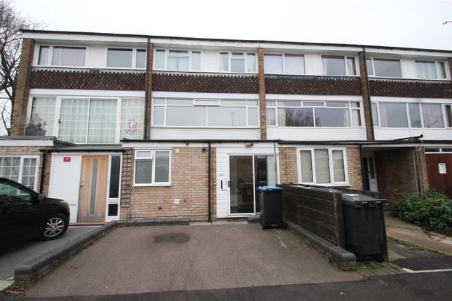 Thumbnail Property to rent in Hatfield Crescent, Hemel Hempstead