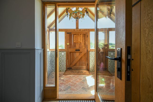 Brown's Kitchen, Green Hill Lane, Egerton photo 5