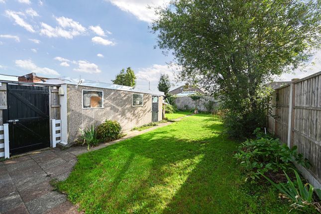 20, Crown Road, Shoreham-By-Sea photo 2