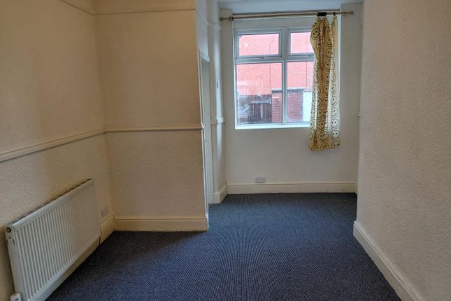 26, Hamnett Street, Manchester photo 4