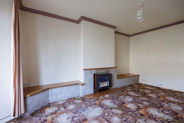 7, Lyndhurst Avenue, Dundee photo 2