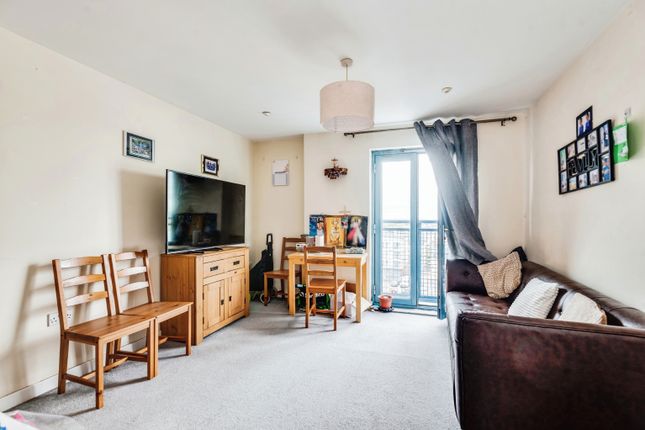 51 Wellington,, Wellington Street, Wiltshire photo 2