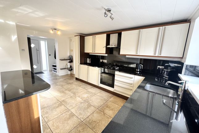 29, Lambton Court, Peterlee photo 4