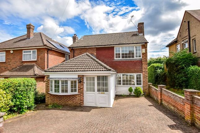 Thumbnail Detached house to rent in Lowndes Avenue, Chesham